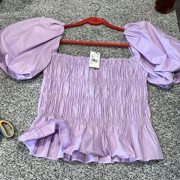 Astr Tops - NWT Astr Sabina Pastel purple lavender smocked blouse with puff sleeves large